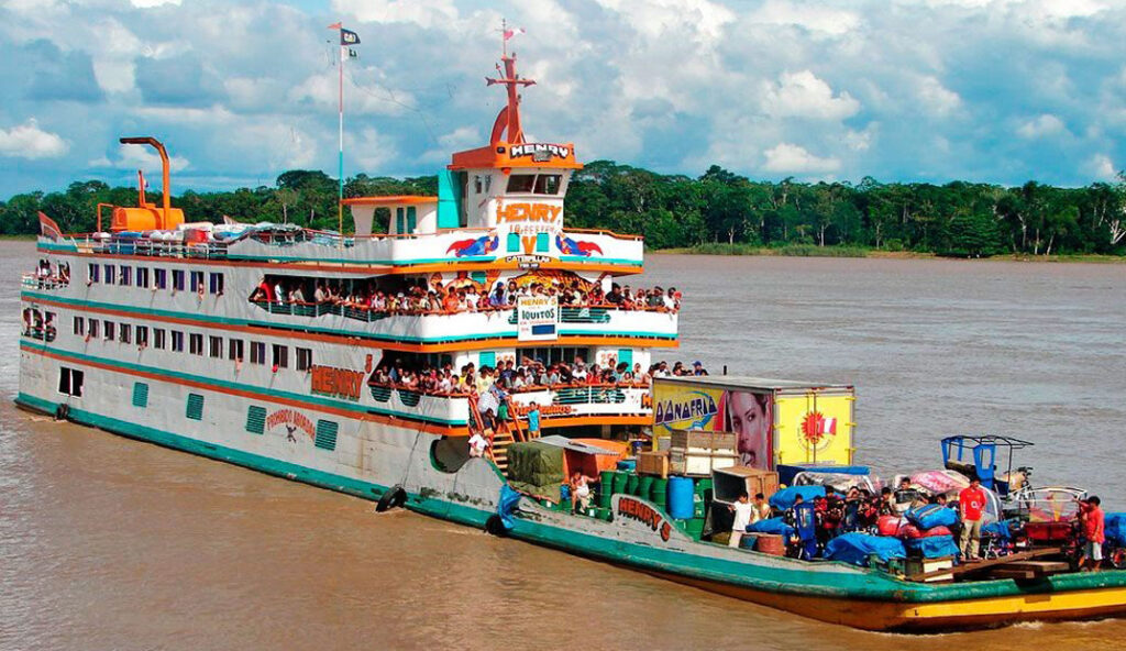 Transporte terrestre fluvial